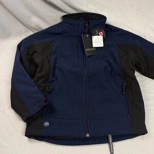 ⭐️ Stormtech - NWT - youth jacket. Size M